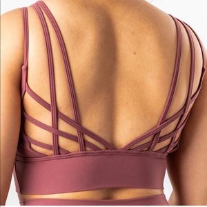 BuffBunny Monarch Sports Bra in Windsor Wine